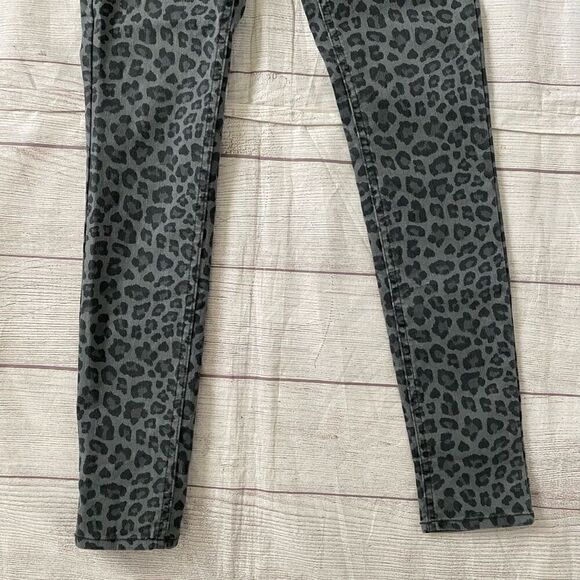 H&M divided women 4 cheetah print jeans gray/black - Picture 2 of 10